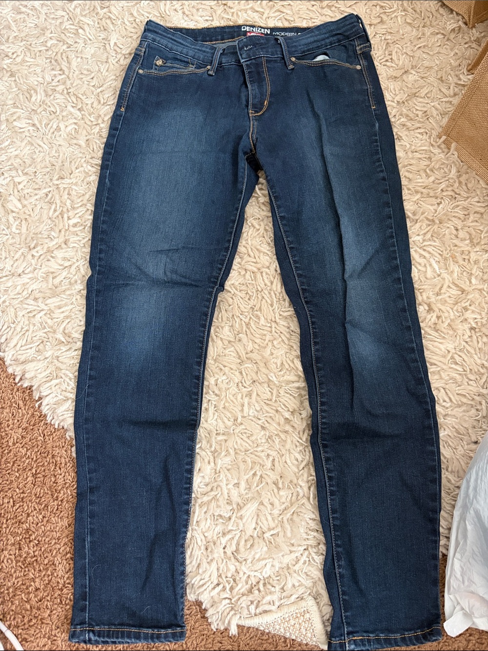 Denizen from Levi's Women's Navy Skinny Jeans